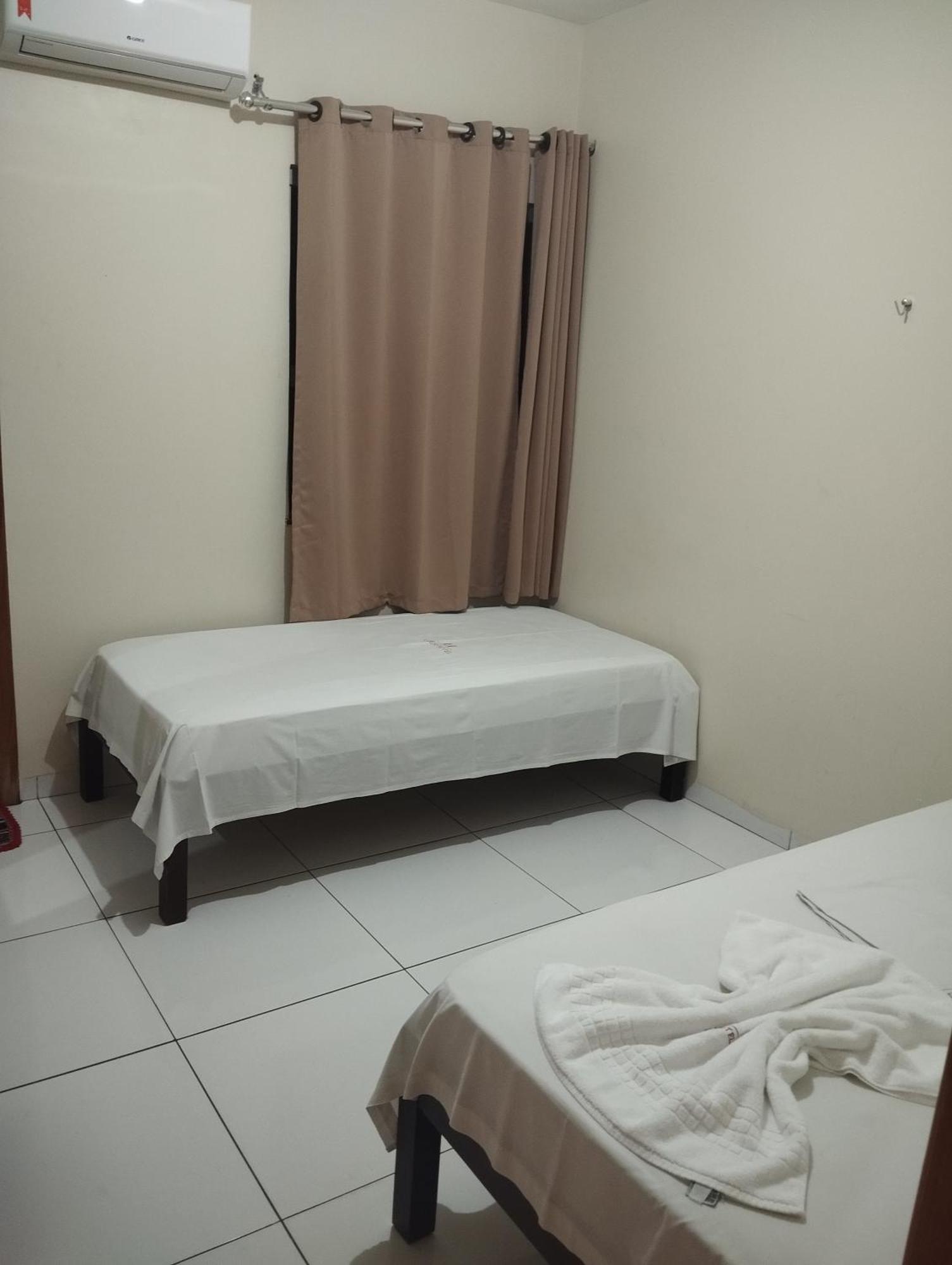 Lider Hotel Гояния Екстериор снимка
