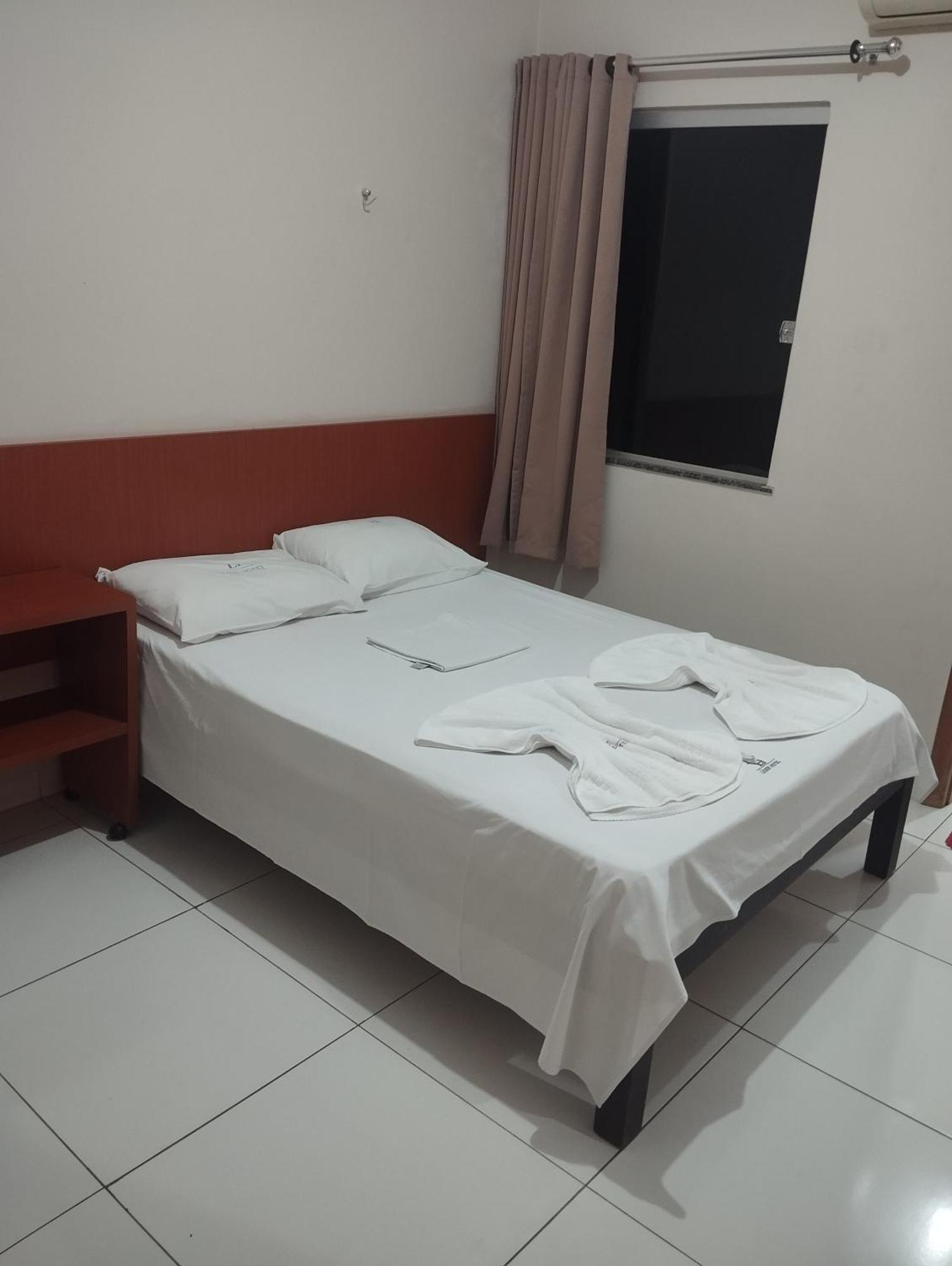 Lider Hotel Гояния Екстериор снимка