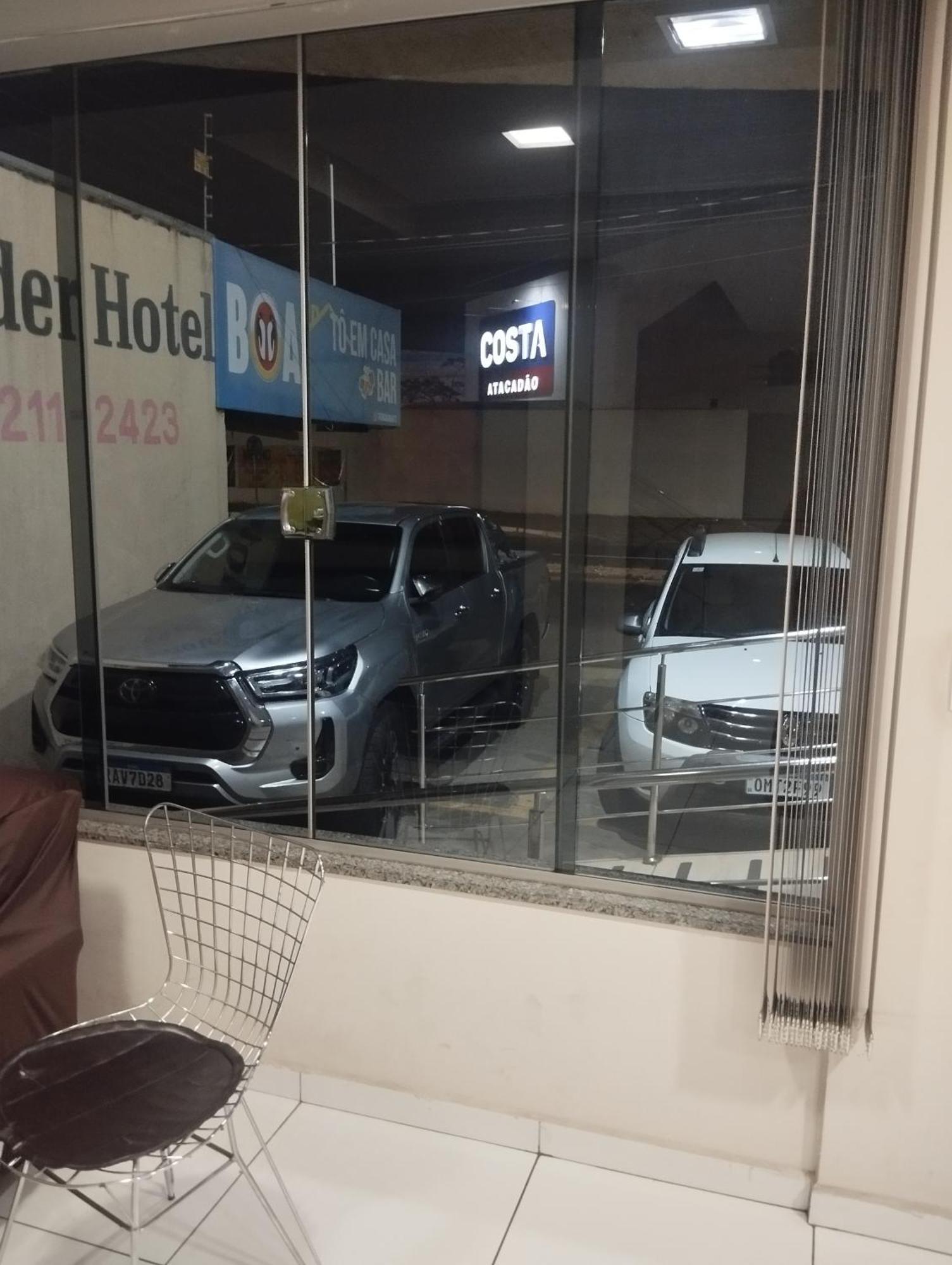 Lider Hotel Гояния Екстериор снимка